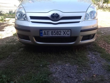 Авто Toyota Corolla Verso 2006 № 7973350