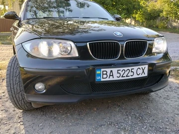 Авто BMW 1 Серия 2004 № 7973370