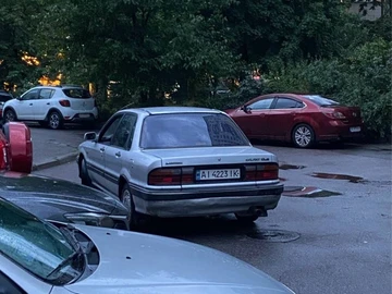 Авто Mitsubishi Galant 1988 № 7973393