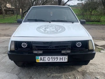 Авто ВАЗ 2109 1992 № 7973723