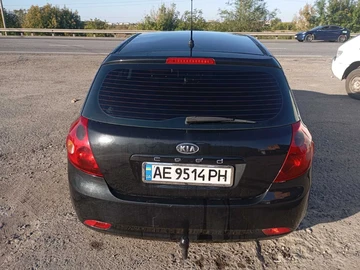 Авто KIA Cee X27 D 2008 № 7973727