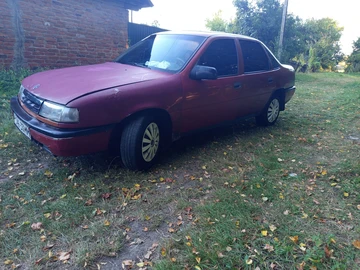 Авто Opel Vectra 1988 № 7973754