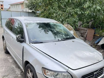 Авто Volvo V50 2008 № 7973774
