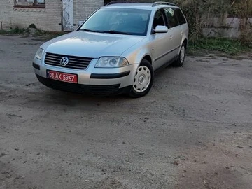 Авто Volkswagen Passat Variant 2001 № 7974370