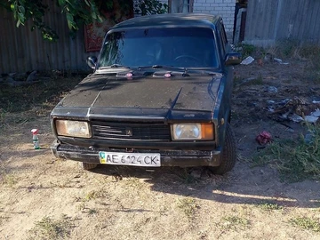 Авто ВАЗ 2107 1991 № 7974453