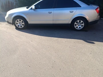 Авто Audi A4 2001 № 7974458