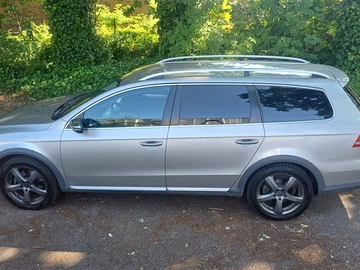 Авто Volkswagen Passat Variant 2012 № 7974471