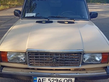 Авто ВАЗ 2107 1989 № 7974476