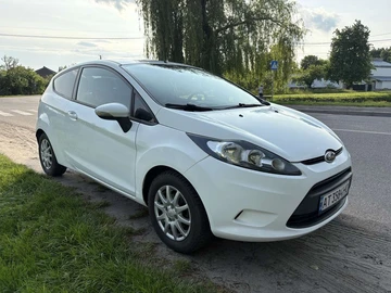 Авто Ford Fiesta 2011 № 7974534