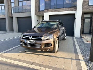 Авто Volkswagen Touareg 2012 № 7974776