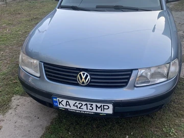 Авто Volkswagen Passat Variant 2000 № 7974870