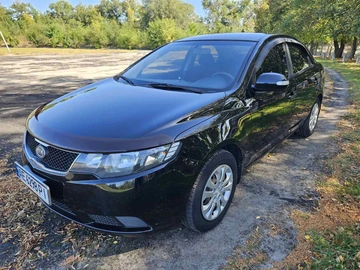 Авто KIA Cerato Forte  2009 № 7974985