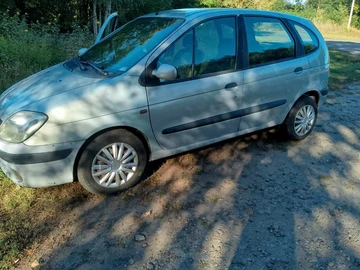 Авто Renault Scenic 2000 № 7975139