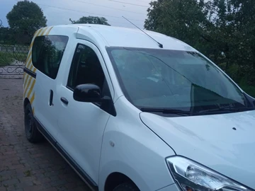 Авто Renault 4 2020 № 7975186