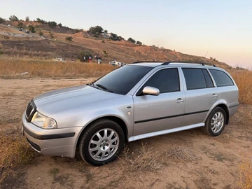 Авто Skoda Octavia 2002 № 7975201