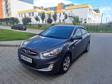 Авто Hyundai Accent 2013 № 7975214