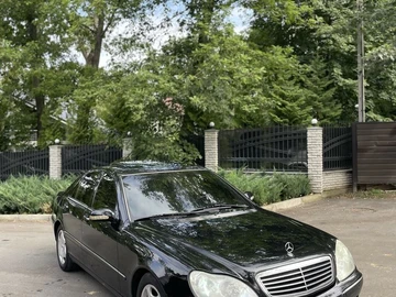 Авто Mercedes 220 2000 № 7975305