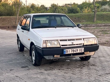 Авто ВАЗ 21093 1989 № 7975325