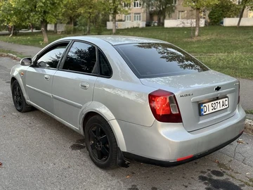 Авто Chevrolet Lacetti 2004 № 7975571