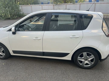 Авто Renault Scenic Iii 2012 № 7975765