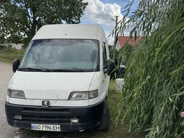 Авто Peugeot Boxer 2000 № 7975773