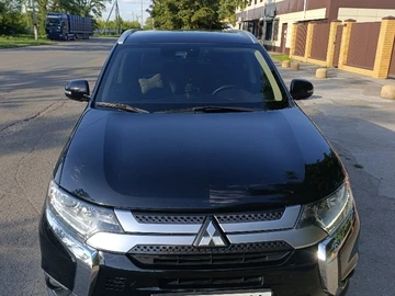 Авто Mitsubishi Outlander 2020 № 7975781