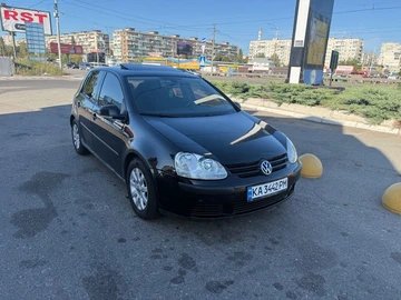 Авто Volkswagen Golf 2004 № 7975957