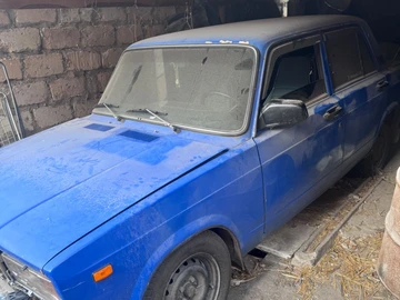 Авто ВАЗ 2107 1990 № 7975970