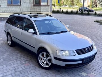 Авто Volkswagen Passat Variant 1999 № 7975976
