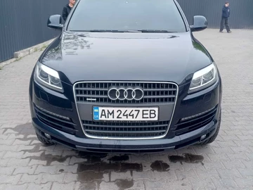 Авто Audi Q7 2007 № 7976021