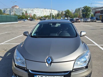 Авто Renault Megane 2010 № 7976053