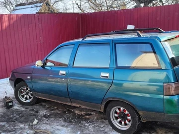Авто ВАЗ 2111 1999 № 7976086