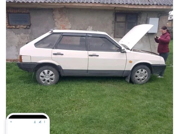 Авто ВАЗ 2109 1992 № 7976103