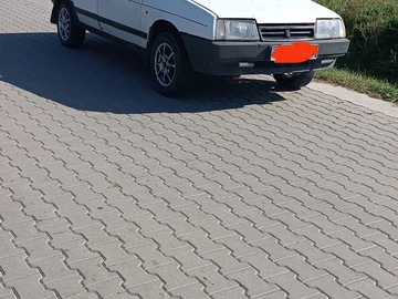 Авто ВАЗ 21093 1991 № 7976109