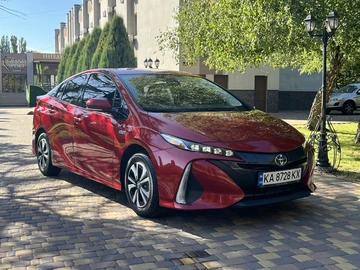 Авто Toyota Prius 2018 № 7976151