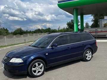 Авто Volkswagen Passat Variant 2001 № 7976163