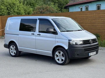 Авто Volkswagen Transporter 2014 № 7976175
