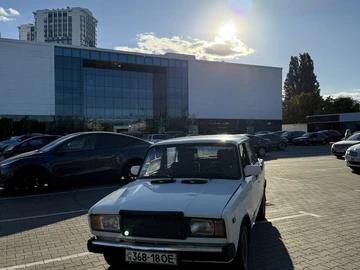 Авто ВАЗ 2107 1994 № 7976198