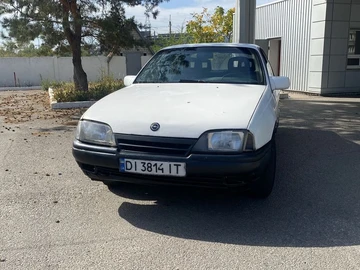 Авто Opel Omega 1989 № 7976354