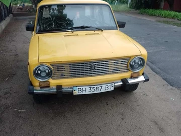 Авто ВАЗ 2101 1989 № 7976409