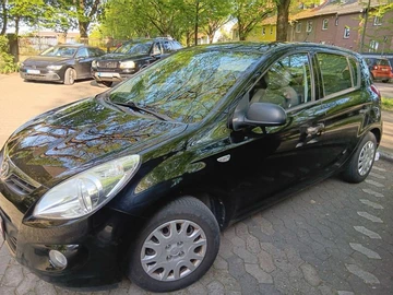Авто Hyundai I20 2011 № 7976423