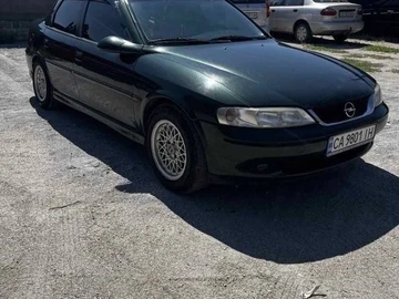 Авто Opel Vectra 1999 № 7976437