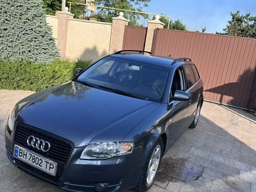 Авто Audi A4 2005 № 7976457