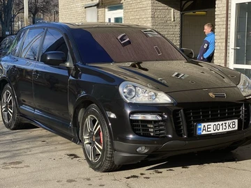 Авто Porsche Cayenne Turbo 2007 № 7976524