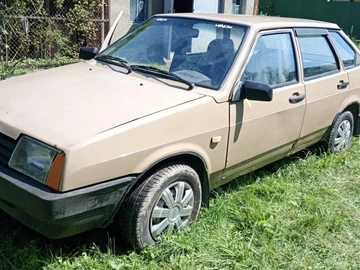 Авто ВАЗ 2109 1987 № 7976536