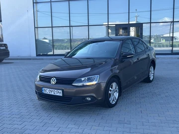 Авто Volkswagen Jetta 2011 № 7976624