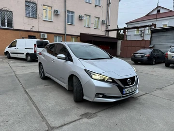 Авто Nissan Leaf 2019 № 7976645
