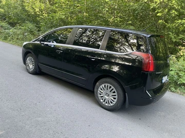 Авто Peugeot 5008 2010 № 7976726