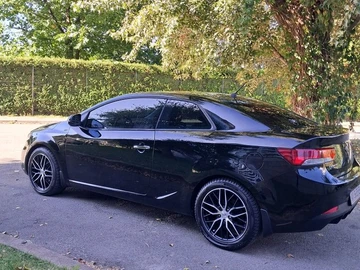 Авто KIA Cerato Forte  2011 № 7976796