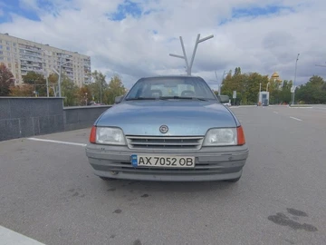 Авто Opel Kadett 1990 № 7976954